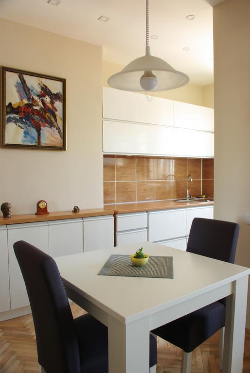 Square Studio Apartment Nis Ngoại thất bức ảnh