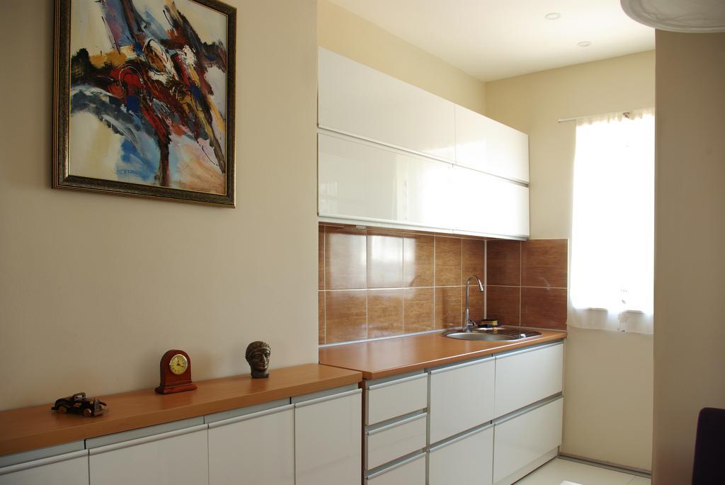 Square Studio Apartment Nis Ngoại thất bức ảnh