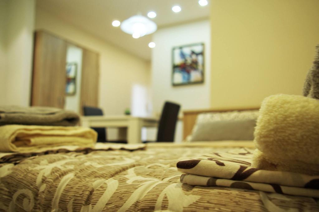 Square Studio Apartment Nis Ngoại thất bức ảnh